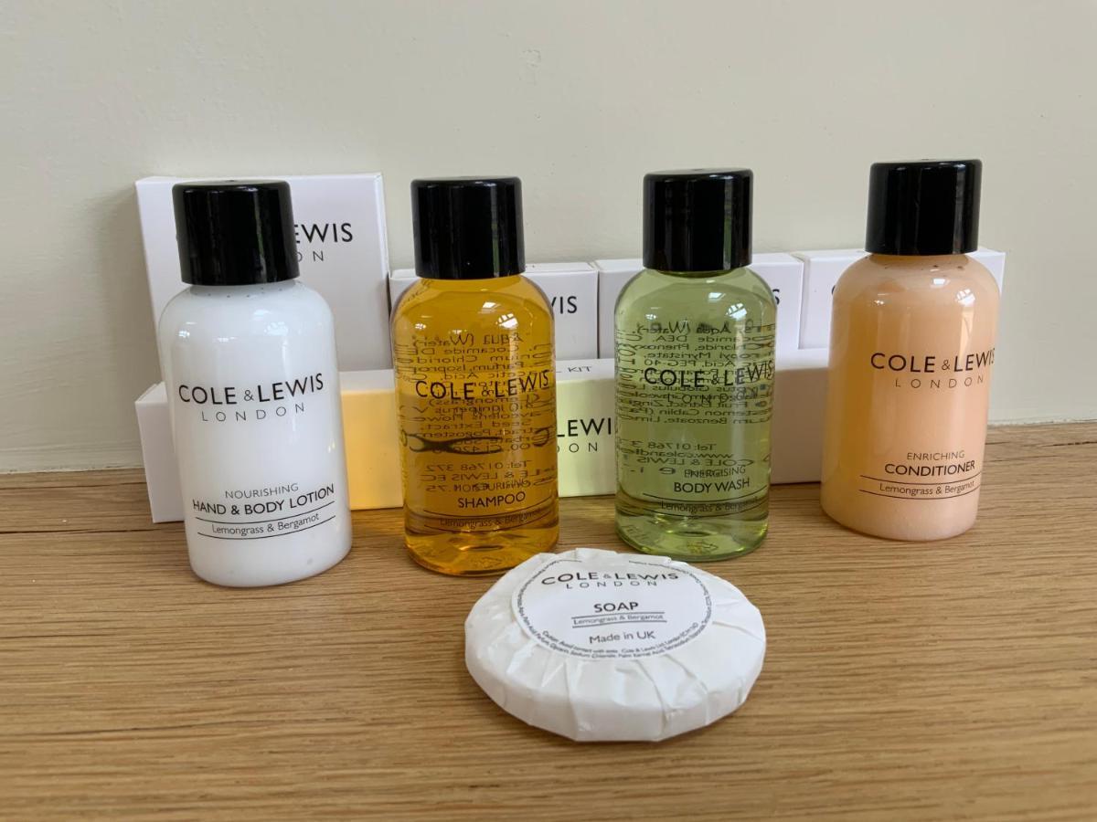Little Oak Lodge 헤일셤 외부 사진